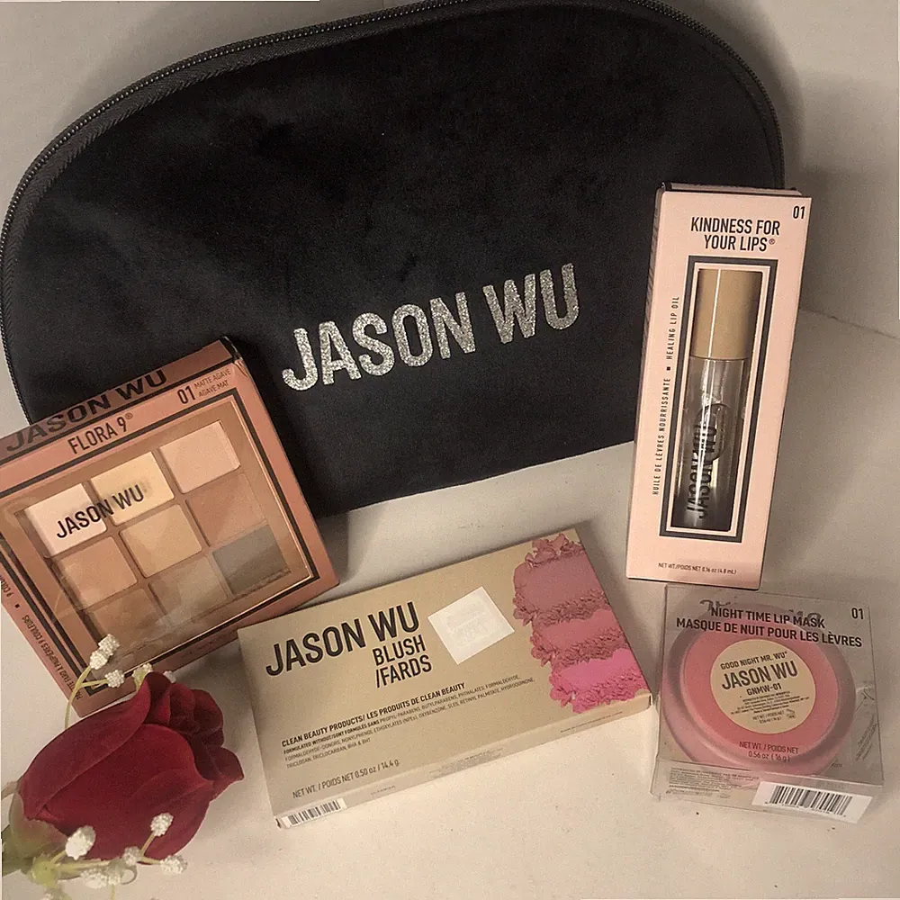 Jason Wu Beauty Set Eyeshadow Blush Lip Mask Healing Lip Oil Designer Case