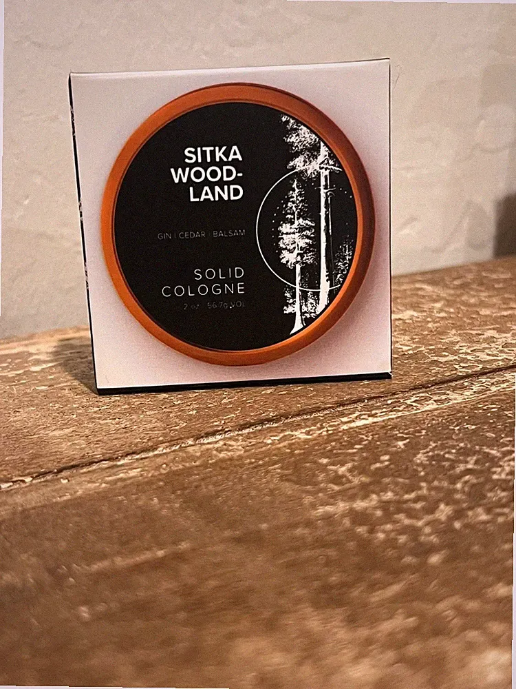 Solid Cologne - Sitka Woodland
